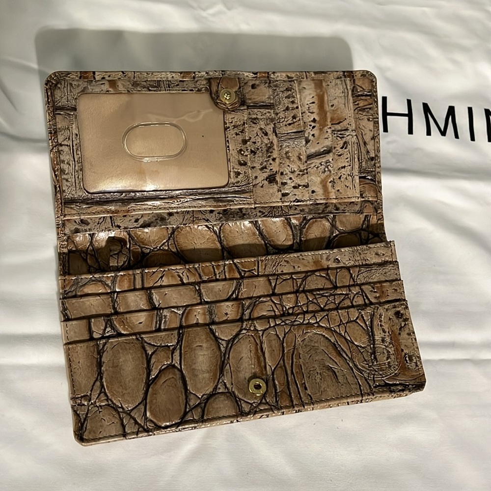 Brahmin Orinoco wallet - Picture 2 of 4